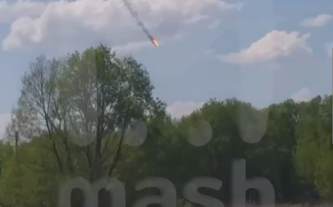 Под Брянском рухнул второй российский вертолет. Скриншот видео